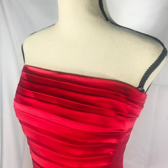 Tadashi Shoji Silk, Red, Strapless, Pleated Dress - Picture 3 of 5